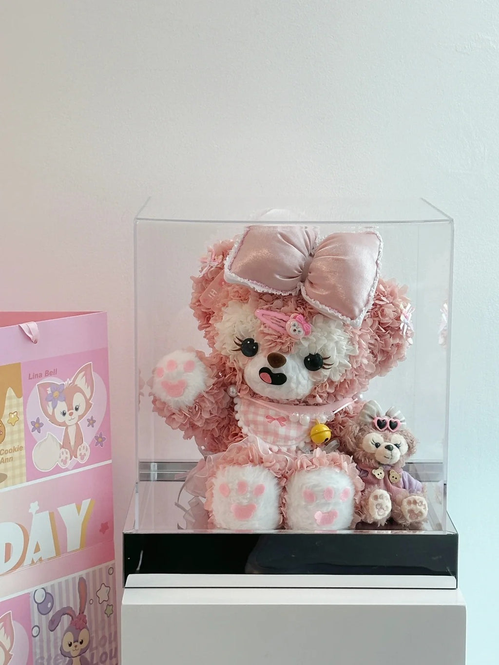 Preserved Rose Flower Box - KT Bear/KT Fairy Wand/StellaLou/ShellyMay/Cinnamon Dog Flower Box