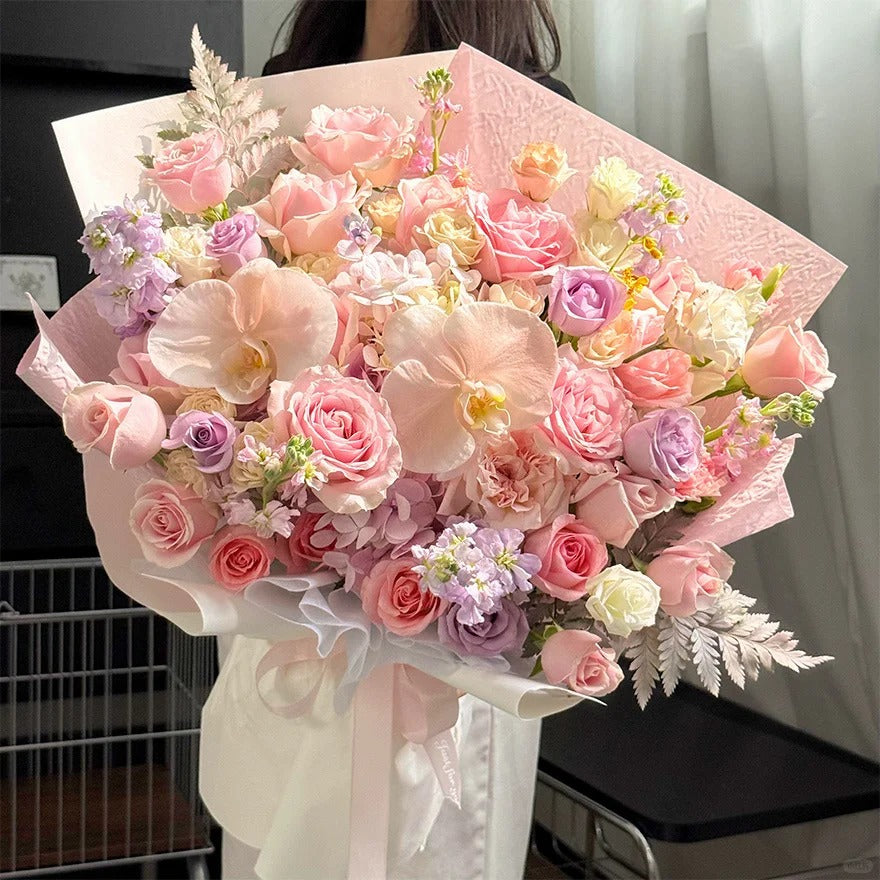 Pink bouquet mix and match random blind box large/medium/small flowers mix and match