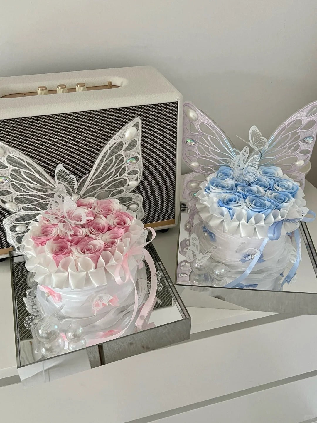 Butterfly Cake Flower Box / Creative Preserved Flower Box - Birthday Gift & Anniversary Gift