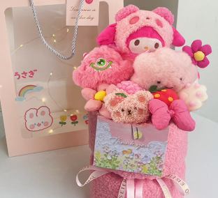 Bouquet - Random Doll Bouquet-Preserved Flowers/Harmless Artificial Flowers/Perfect for Children