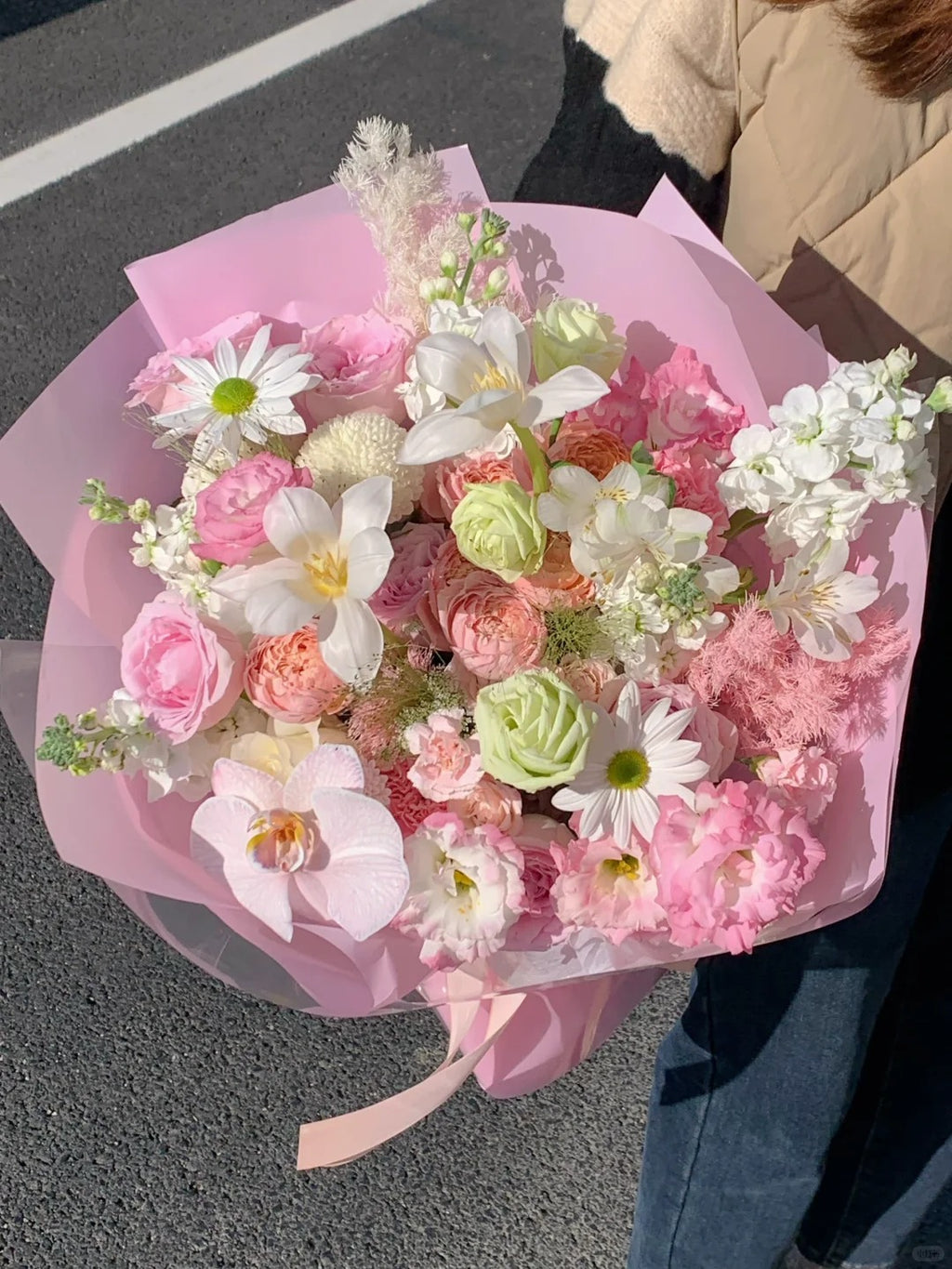 Pink bouquet mix and match random blind box large/medium/small flowers mix and match