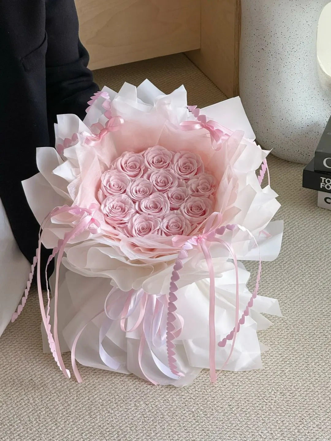 Buket mawar, bunga awetan, bunga artifisial berkualitas tinggi, pilihan hadiah yang sempurna.