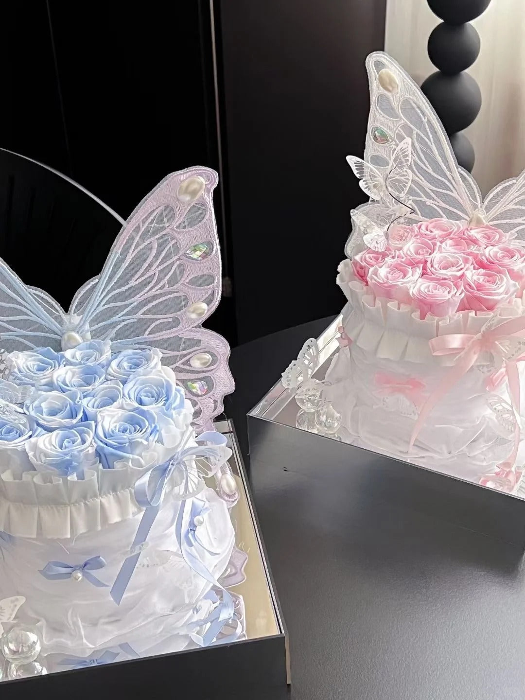 Butterfly Cake Flower Box / Creative Preserved Flower Box - Birthday Gift & Anniversary Gift