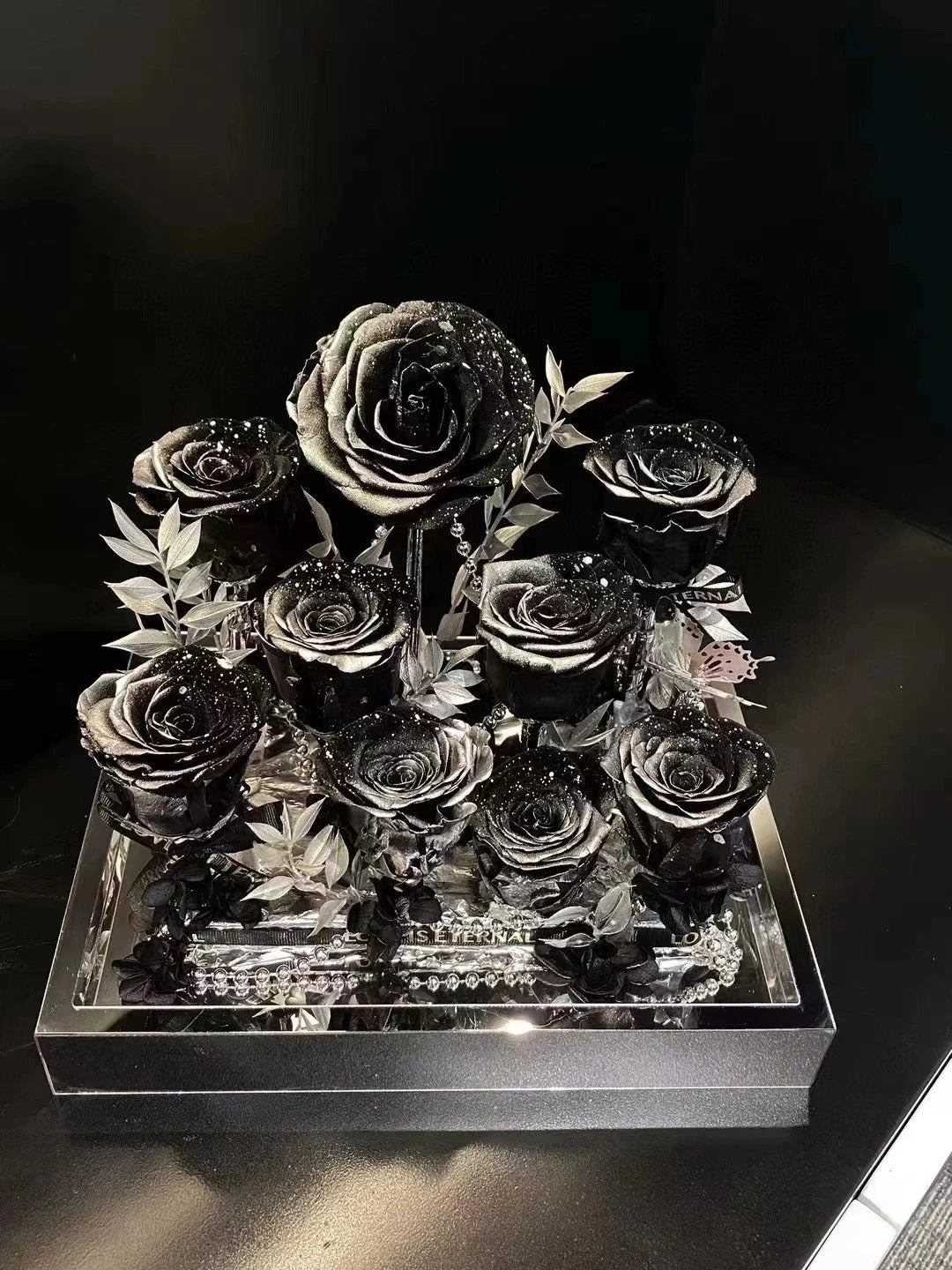 Preserved Rose Flower High-End Acrylic Gift Box - A Romantic Birthday Gift