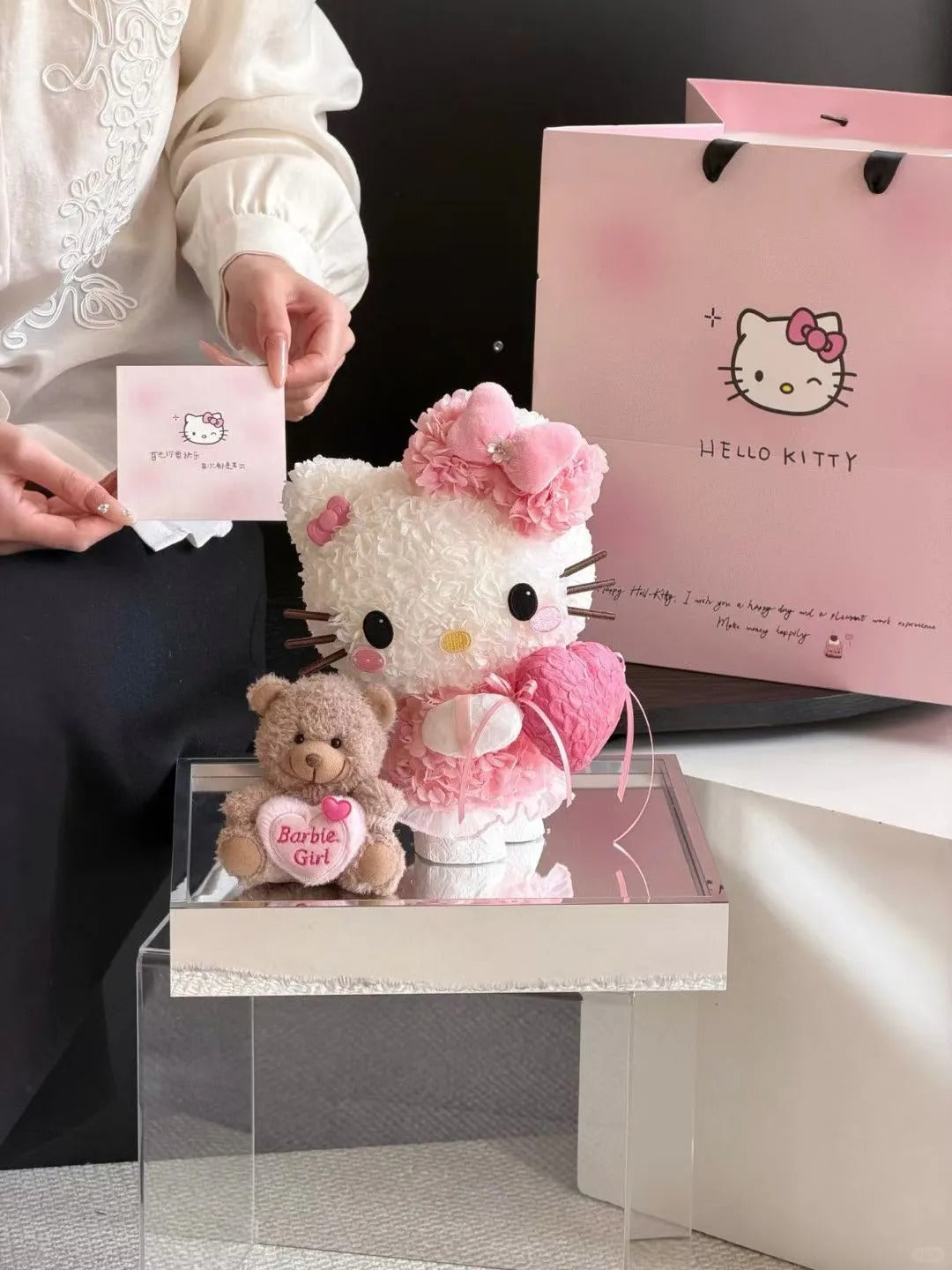 Hello Kitty preserved flower box / Romantic gift/anniversary present - for friends and loved ones