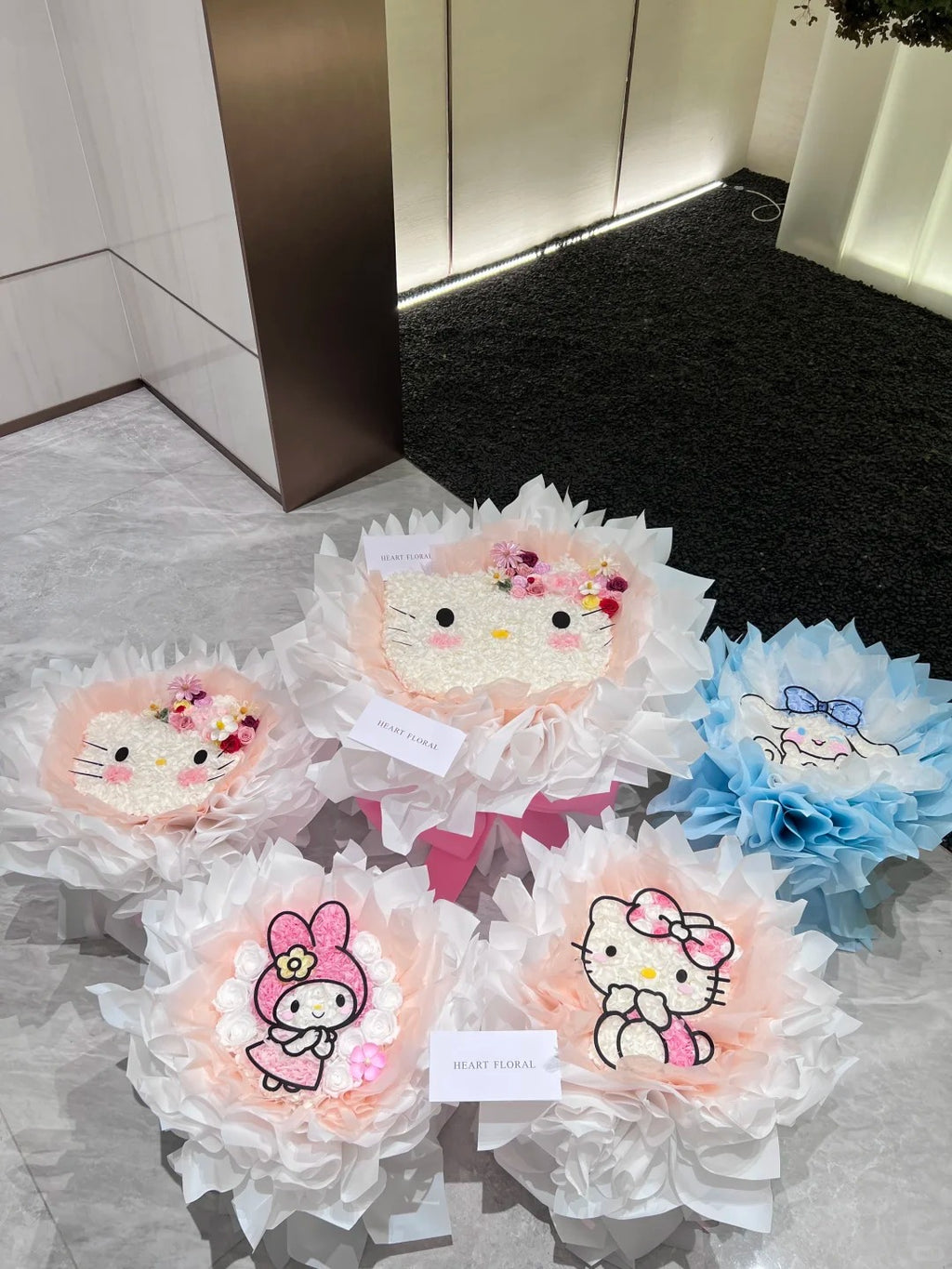 Buket bunga awet / Hadiah ulang tahun Sanrio / Bunga artifisial berkualitas tinggi untuk anak perempuan atau pacar