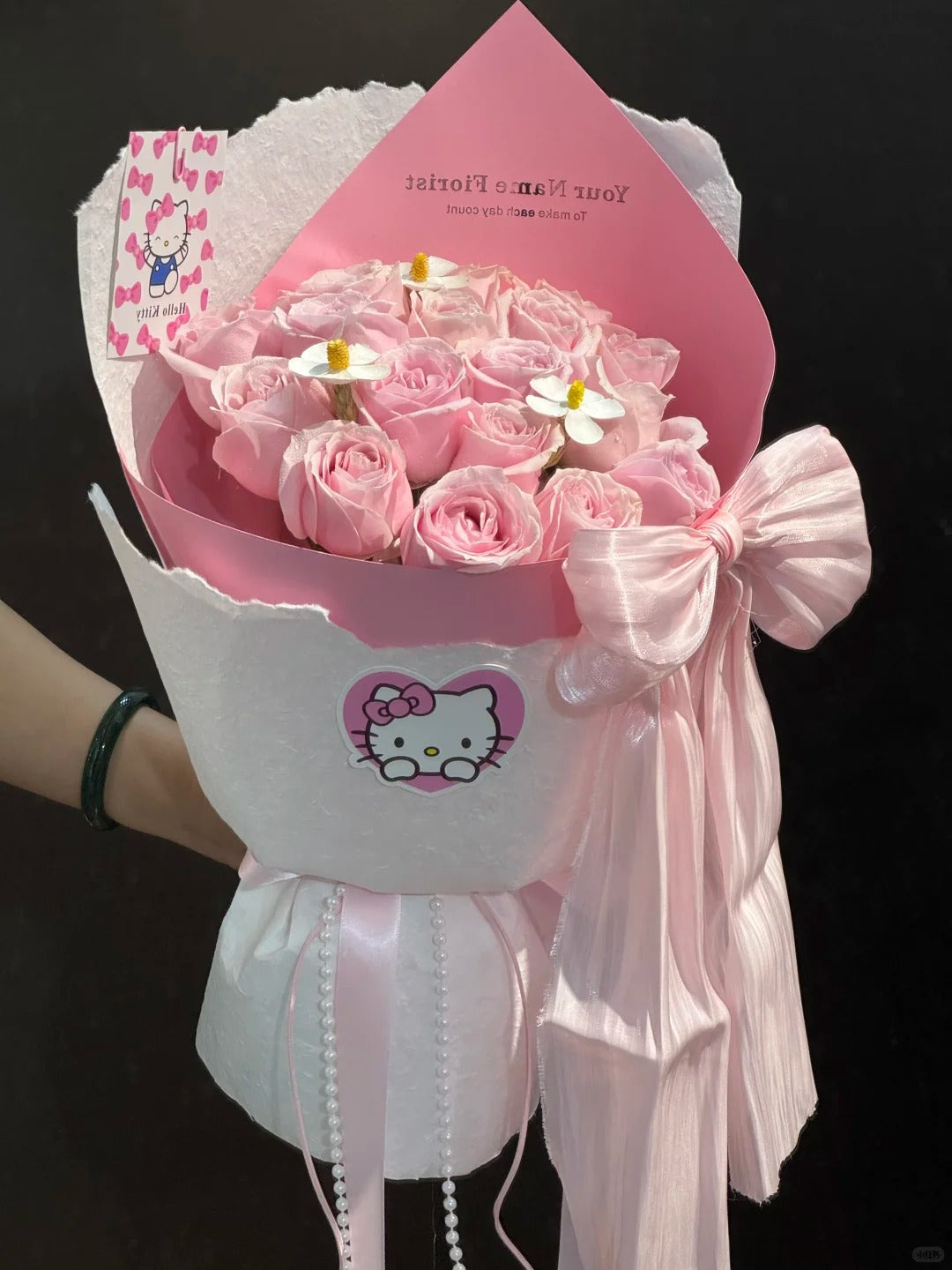 Bouquet of roses/soap flowers/girly Hello Kitty/20 roses - Gift
